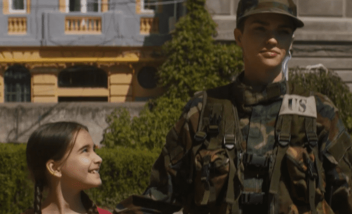 더-도어맨-전직-군인