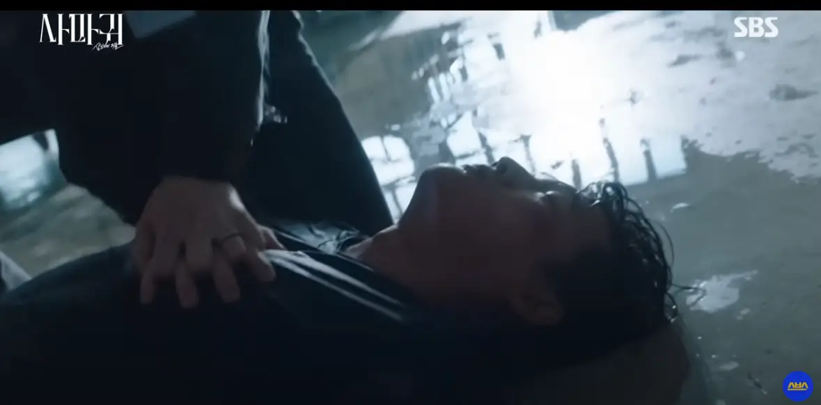 사마귀 : 살인자의 외출 3회