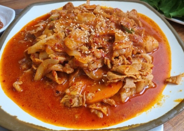 틈만나면 대전 두루치기 맛집 &amp; 빵집 위치