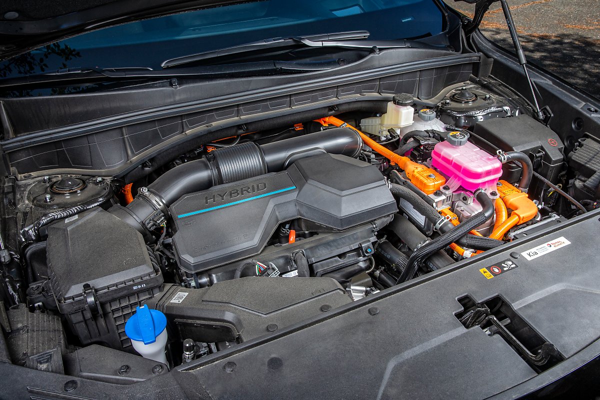 트리플 엔터테이너...기아 쏘렌토 하이브리드