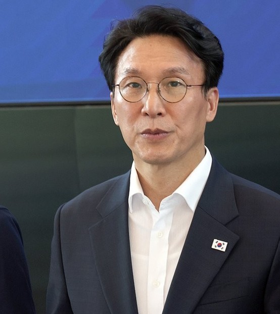 김민석의원 사진이다.