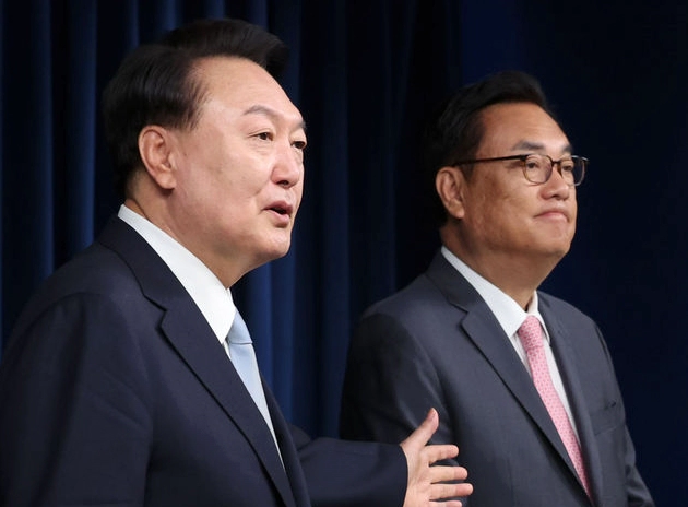 정진석 비서실장 임명 이유 배경