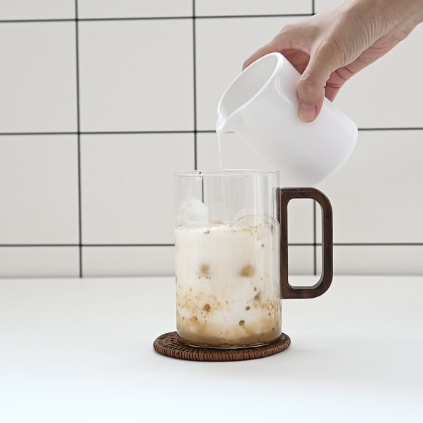 밀크티 얼그레이 바닐라 라떼