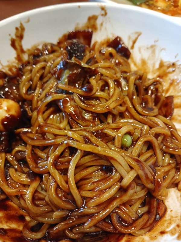 중화가정 잘 버무린 짜장