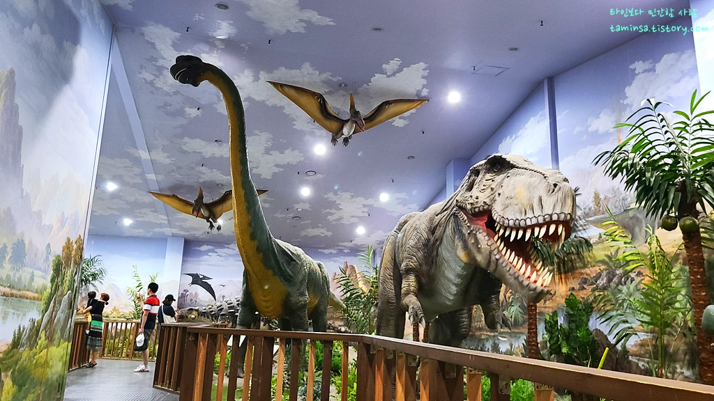 덕소자연사박물관-굥롱전시관