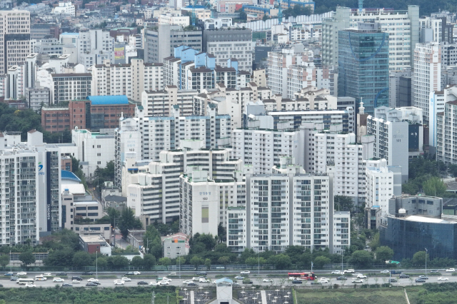 서울 시내 아파트 단지 사진