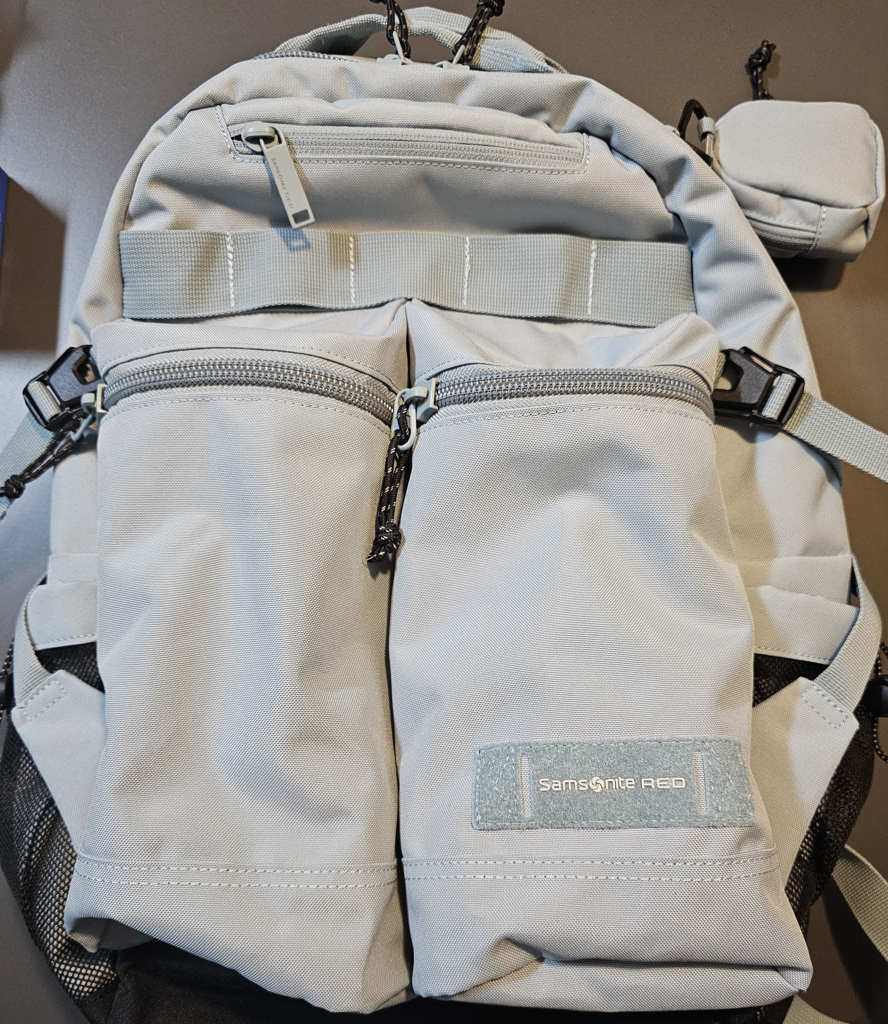 쌤소나이트 레드 빅슨 가방