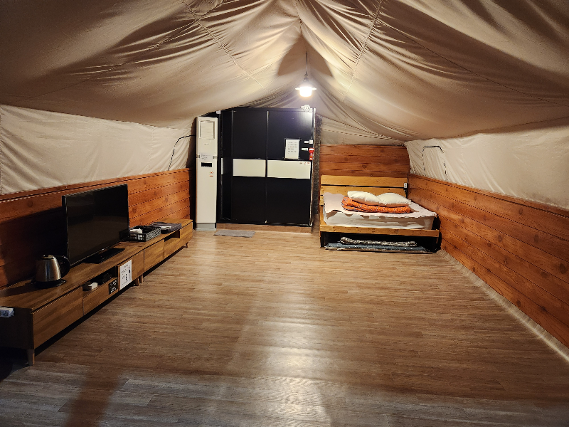 가평 별똥별 글램핑&카라반