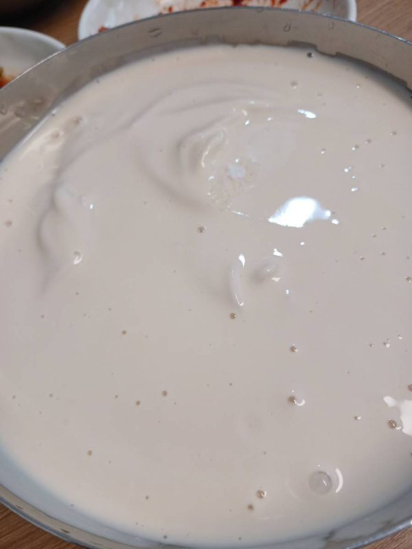 밀밭 콩국수 등장