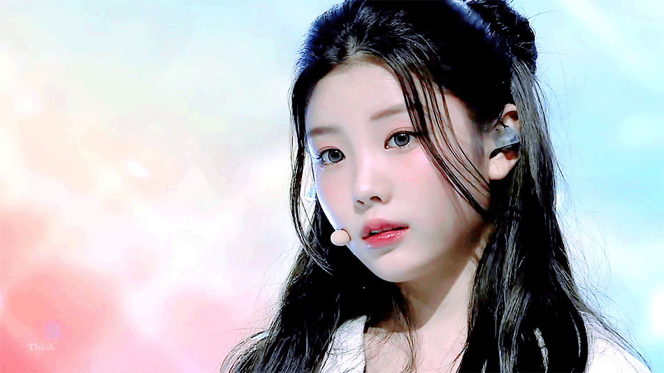 아일릿 원희 gif