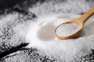 소금을 적게 먹으면 무조건 건강에 좋을까?