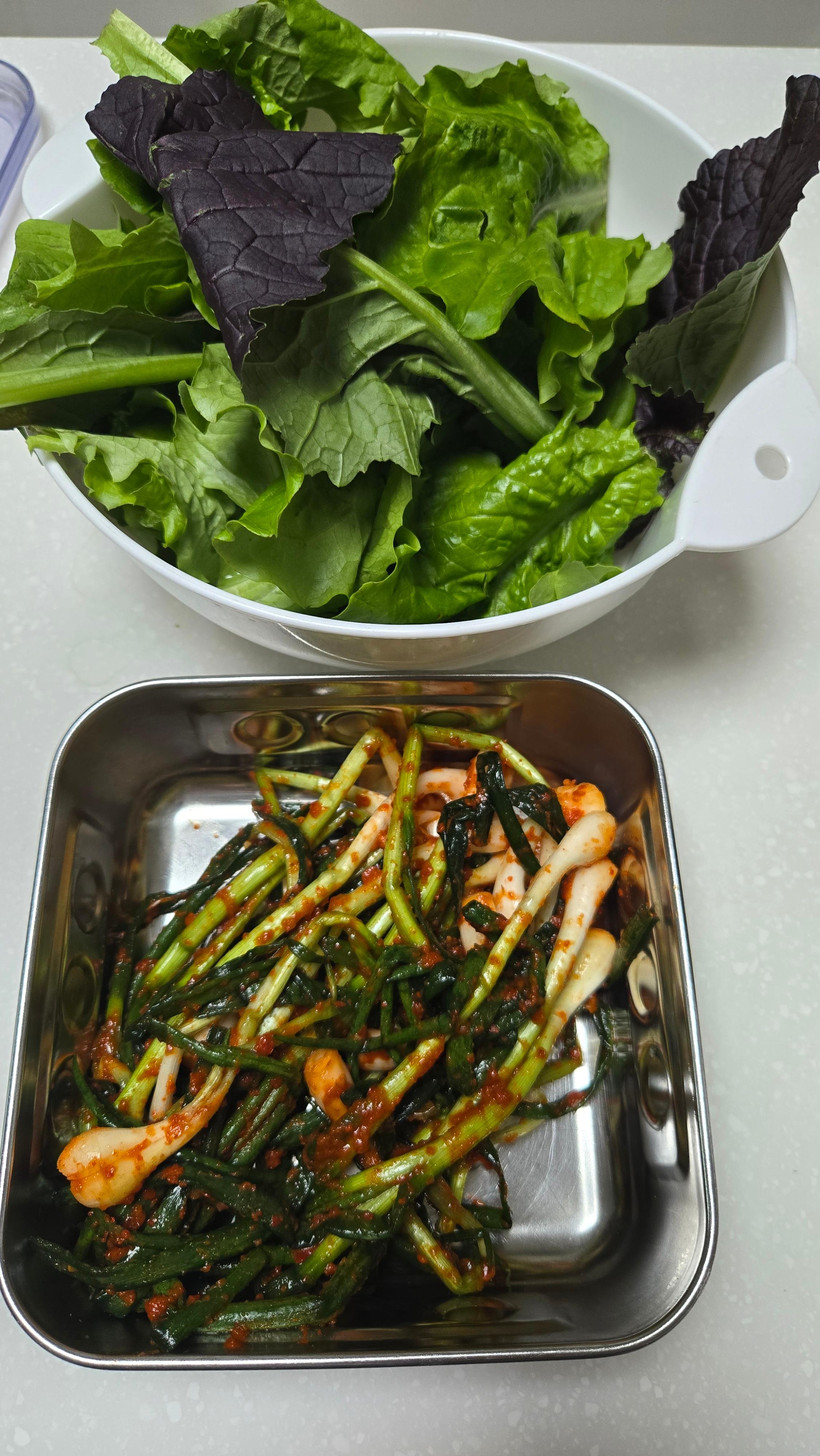 액젓&amp;#44; 고추가루&amp;#44; 마늘 등 양념