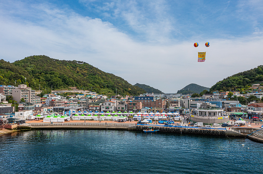  제 18회 보물섬 미조항 멸치&amp;수산물 축제 특징