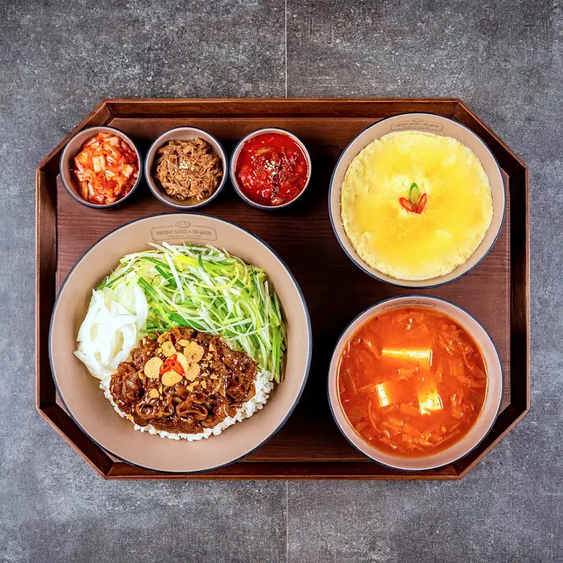 돈 잘버는 젊은사장 직장인 마음을 사로잡은 특급 짜글이, 19가지 프리미엄 막걸리, 우삼겹 양념돼지 덮밥 강남역 역삼동 맛집 서장훈 주우재 추천 소개
