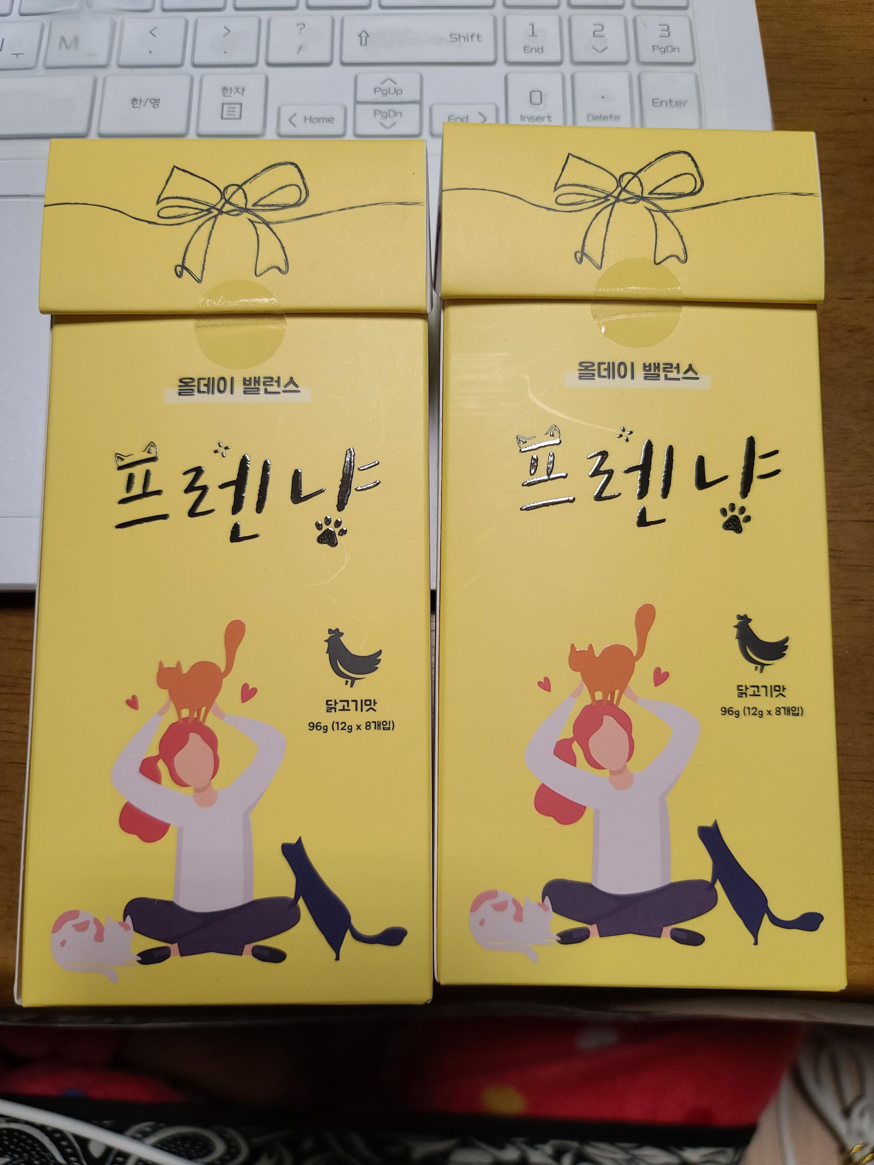 올데이 밸런스 프렌냥 먹방! 기호성 좋은 고양이 영양간식!