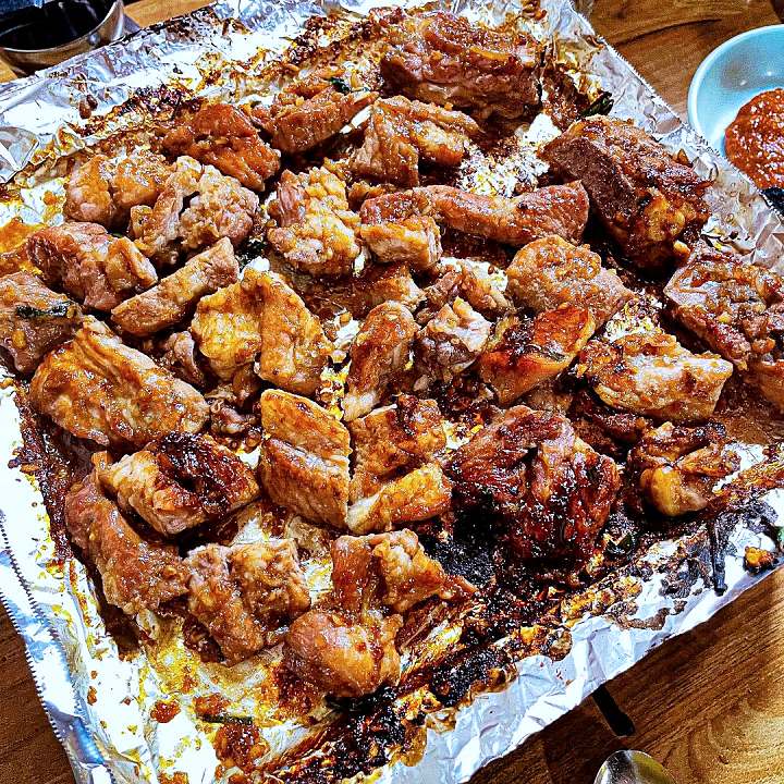 생방송오늘저녁 간판없는 영태리 라면 2인분 만원 고수쌈 돼지갈비 핫플 도넛가게 파주 맛집 추천