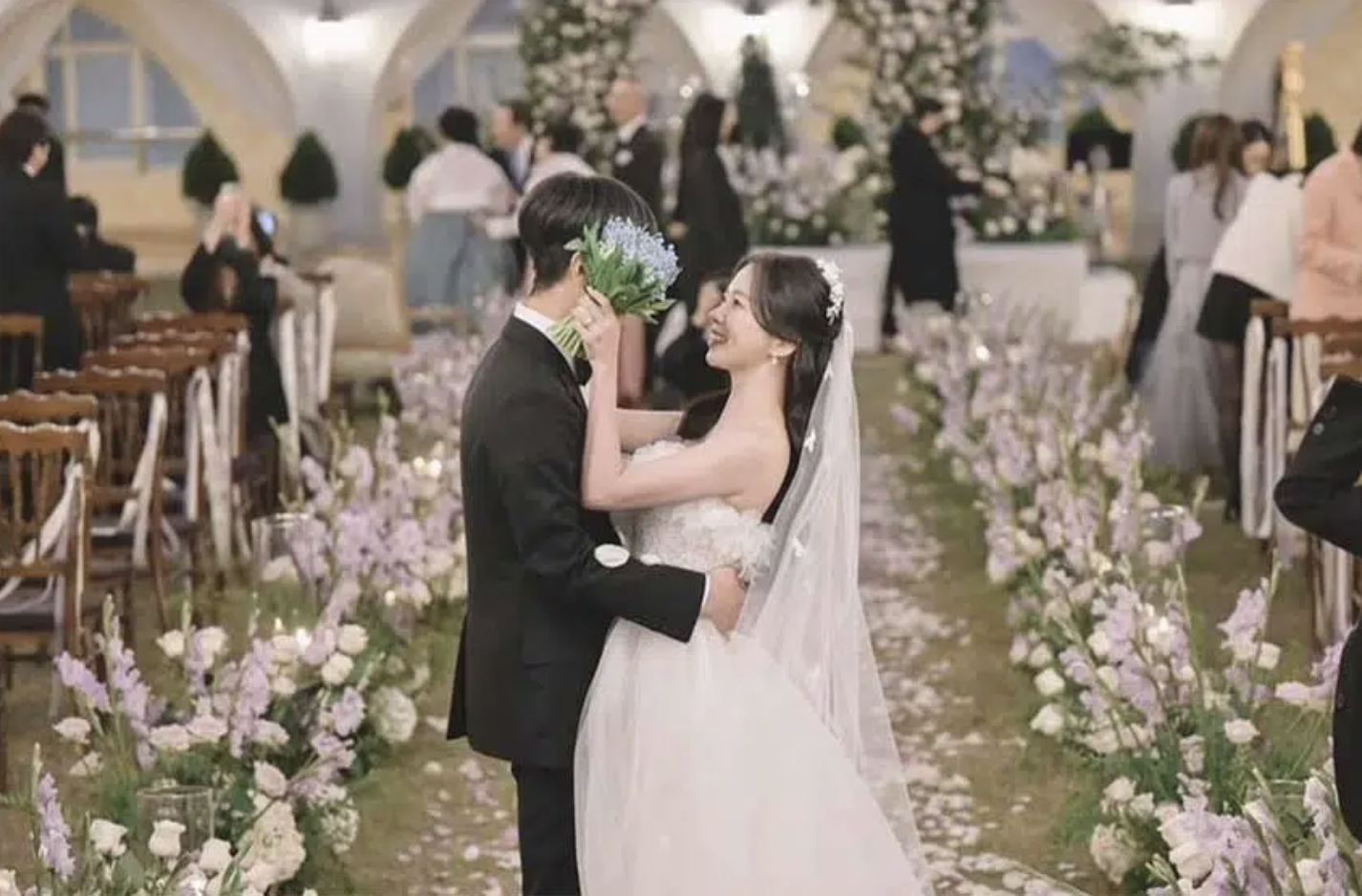 하늘 결혼식 연예인