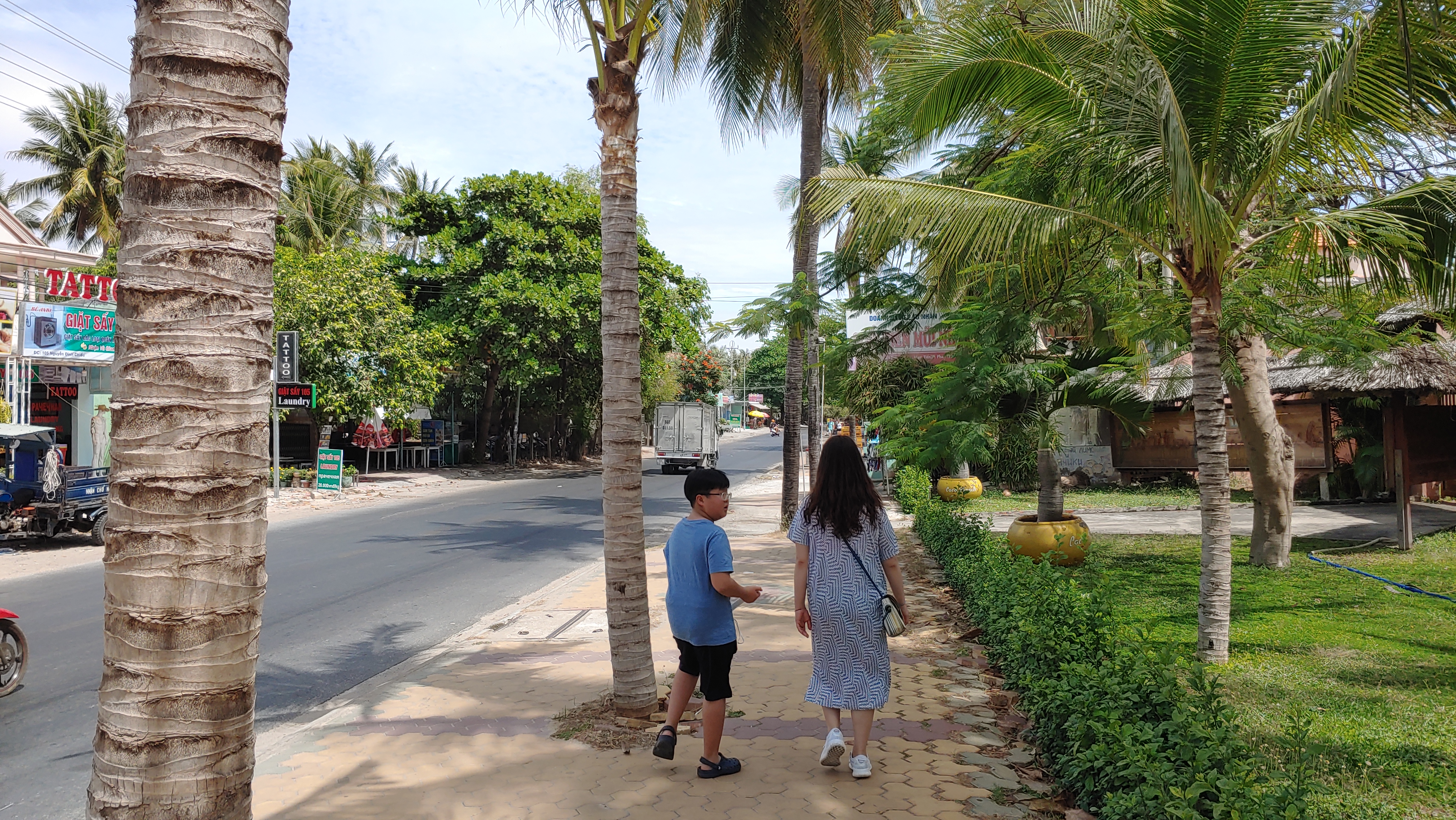 보케거리의 소년과 여인