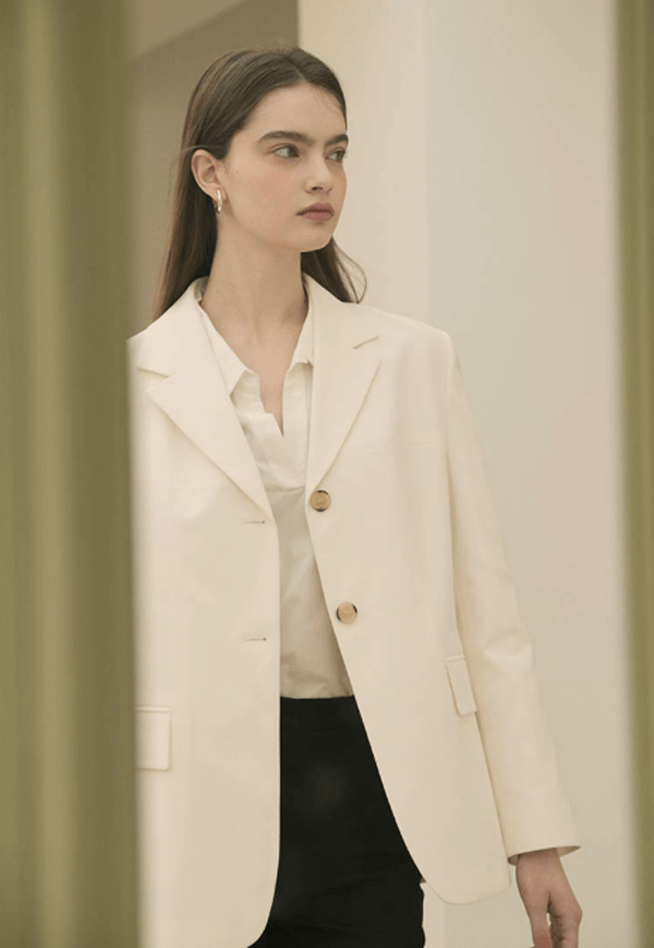 용감무쌍 용수정 47회 48회 엄현경 자켓