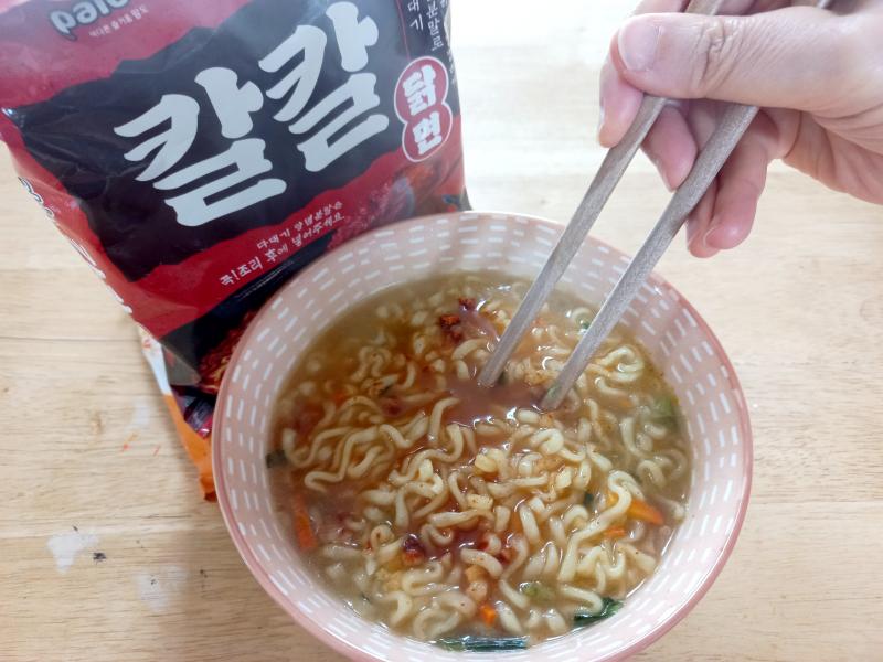 팔도 칼칼 닭면 조리예