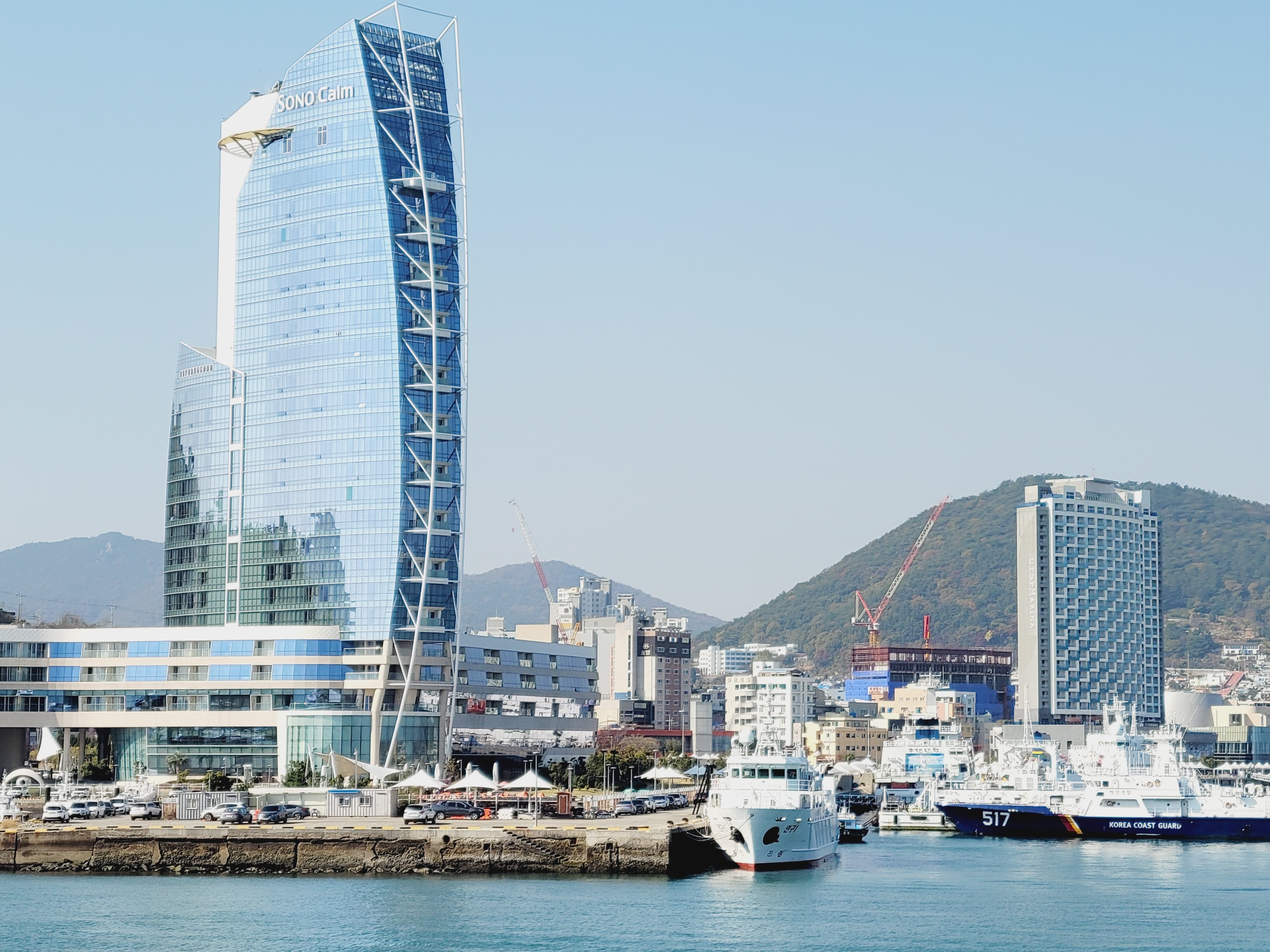 여수 밤바다&amp;#44; 낭만을 걷다 &ndash; 감성 가득 1박 2일 여행 코스