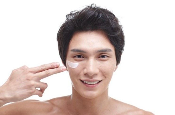 남성 지성 피부 화장품