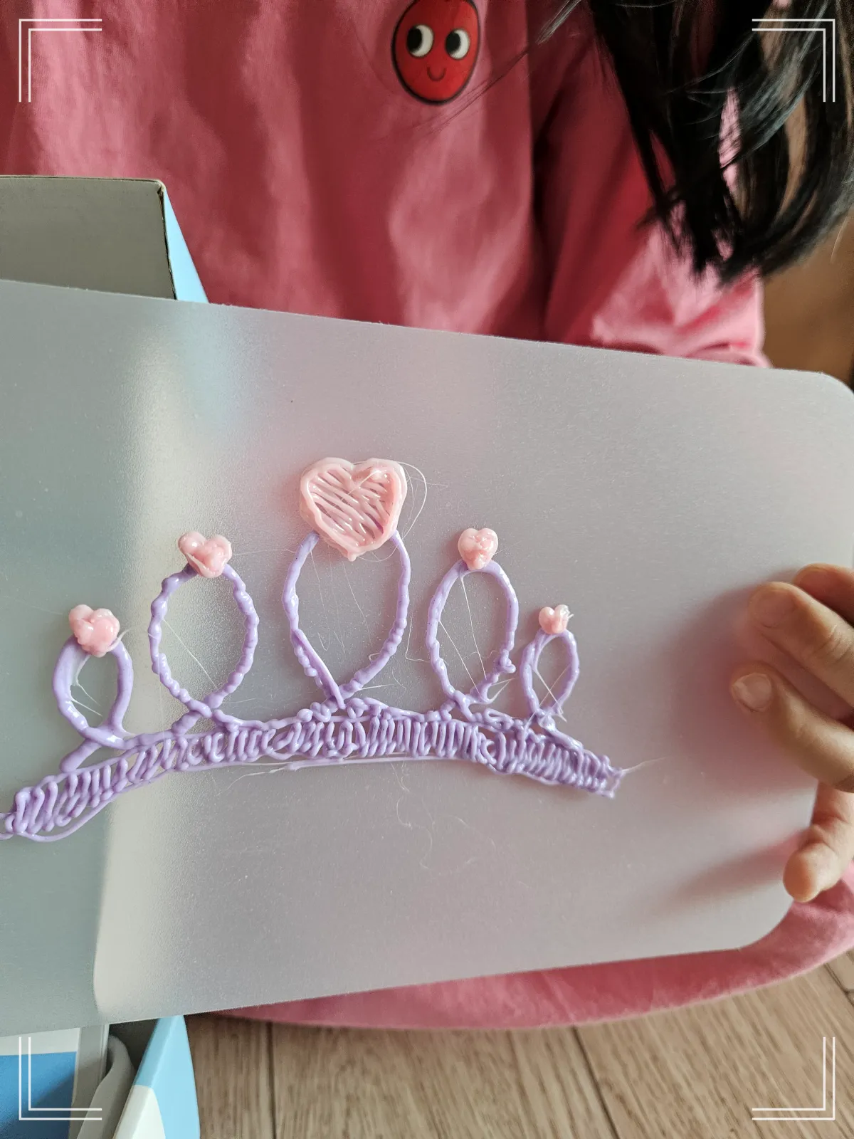 왕광만들기-성공-보라색왕관-분홍색하트장식
