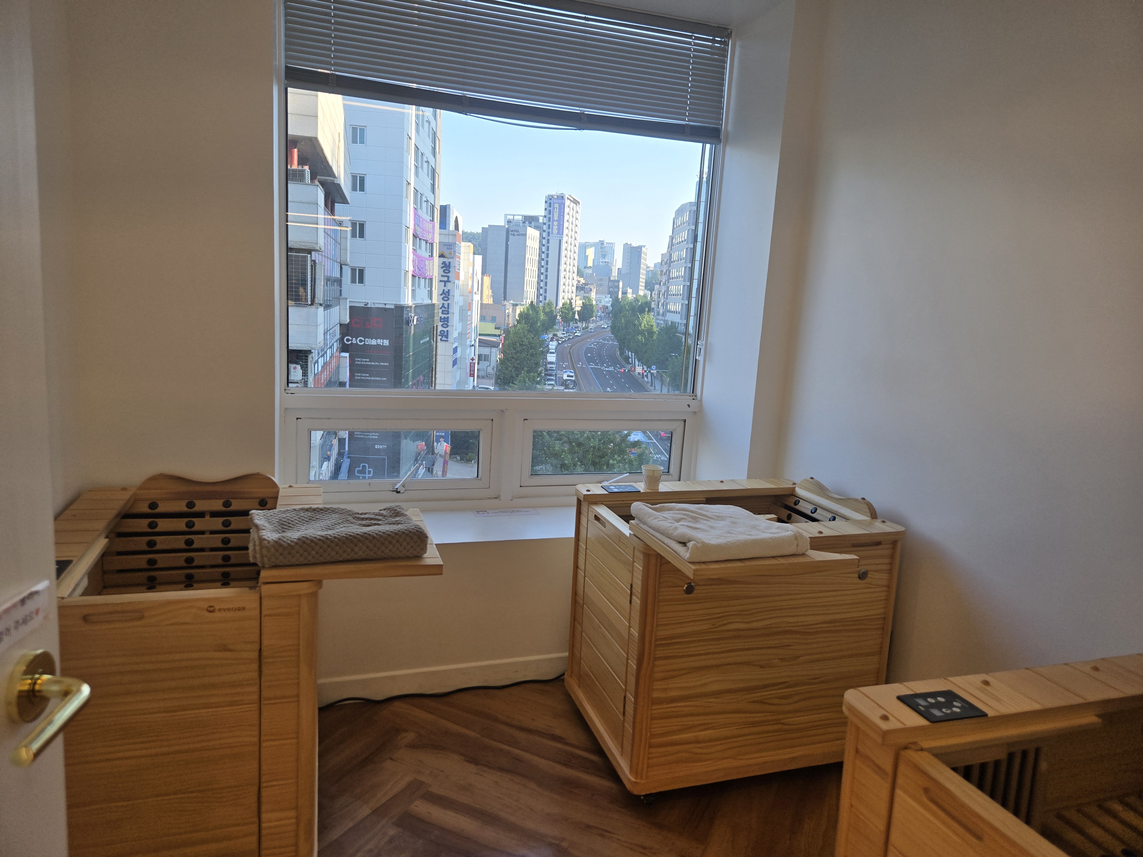 6층에 건식 반신욕실