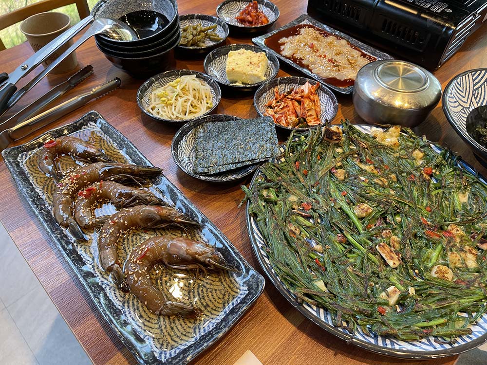 꽃게순살비빔밥 해물부추전 새우장비빔밥