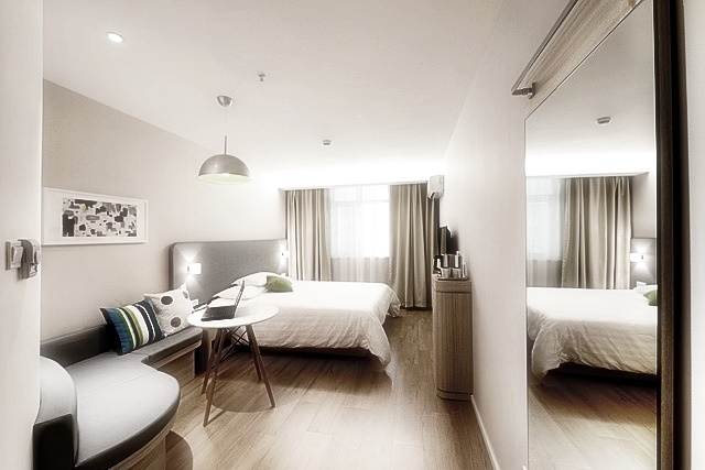 호텔 예약 사이트