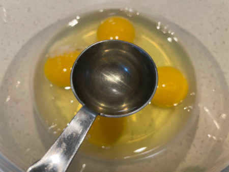 계란찜 비린내 잡는 보조 역할, 맛술