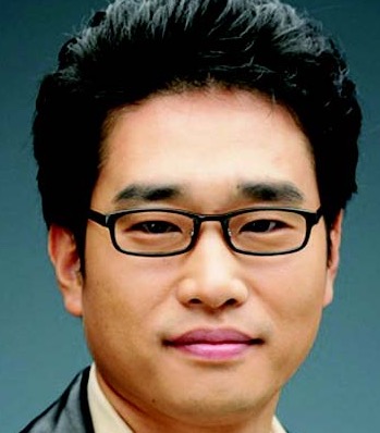 유호한 성우