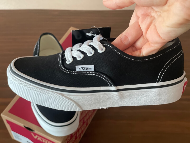 반스 VANS 키즈 어센틱 운동화 - 검정 색상 신발