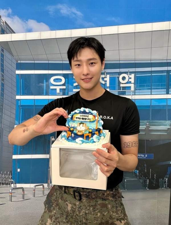 우즈(WOODZ) 무급 구인: 해외 공연 스태프 논란 분석과 EDAM엔터테인먼트 공식 사과 총정리