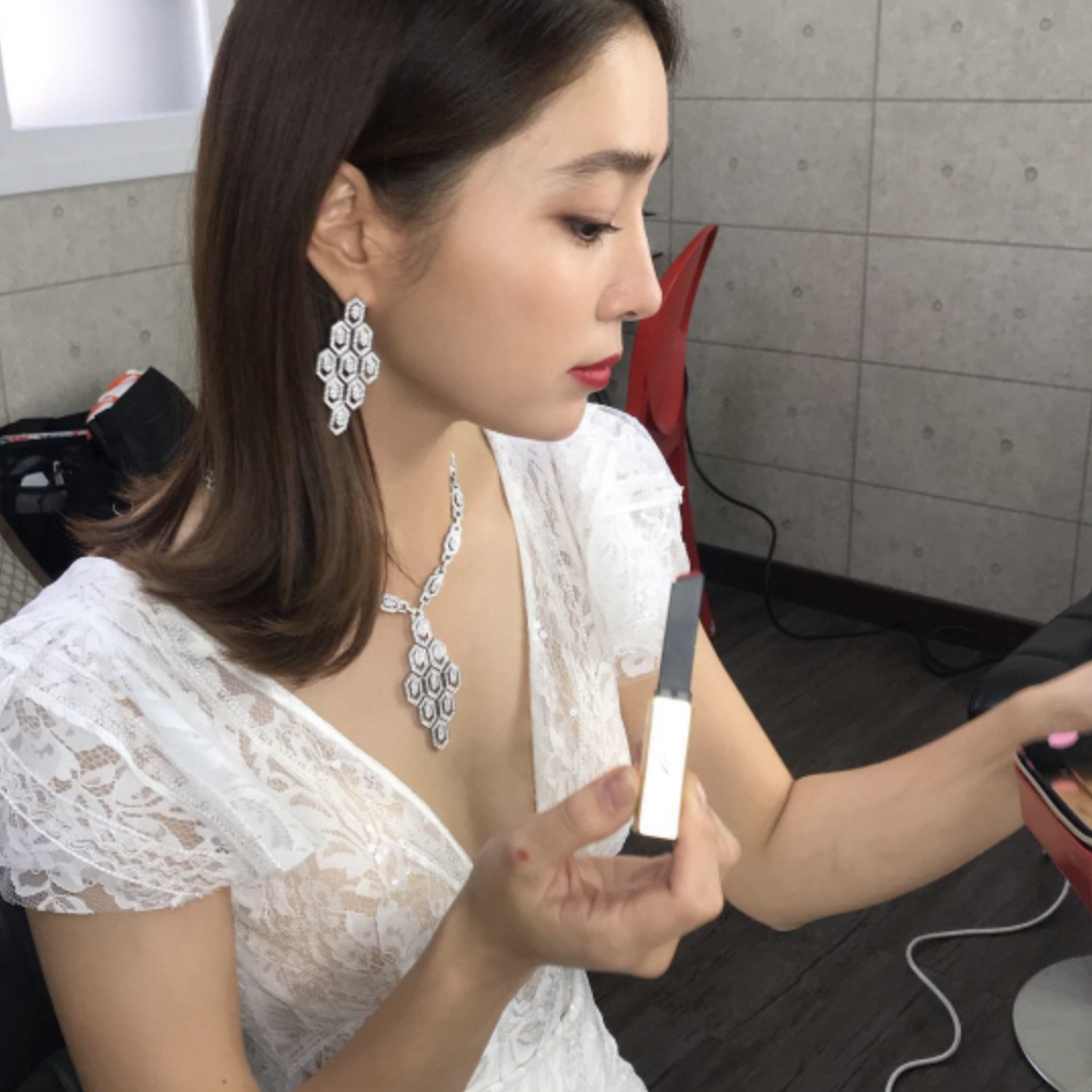 이민정 볼륨감 몸매