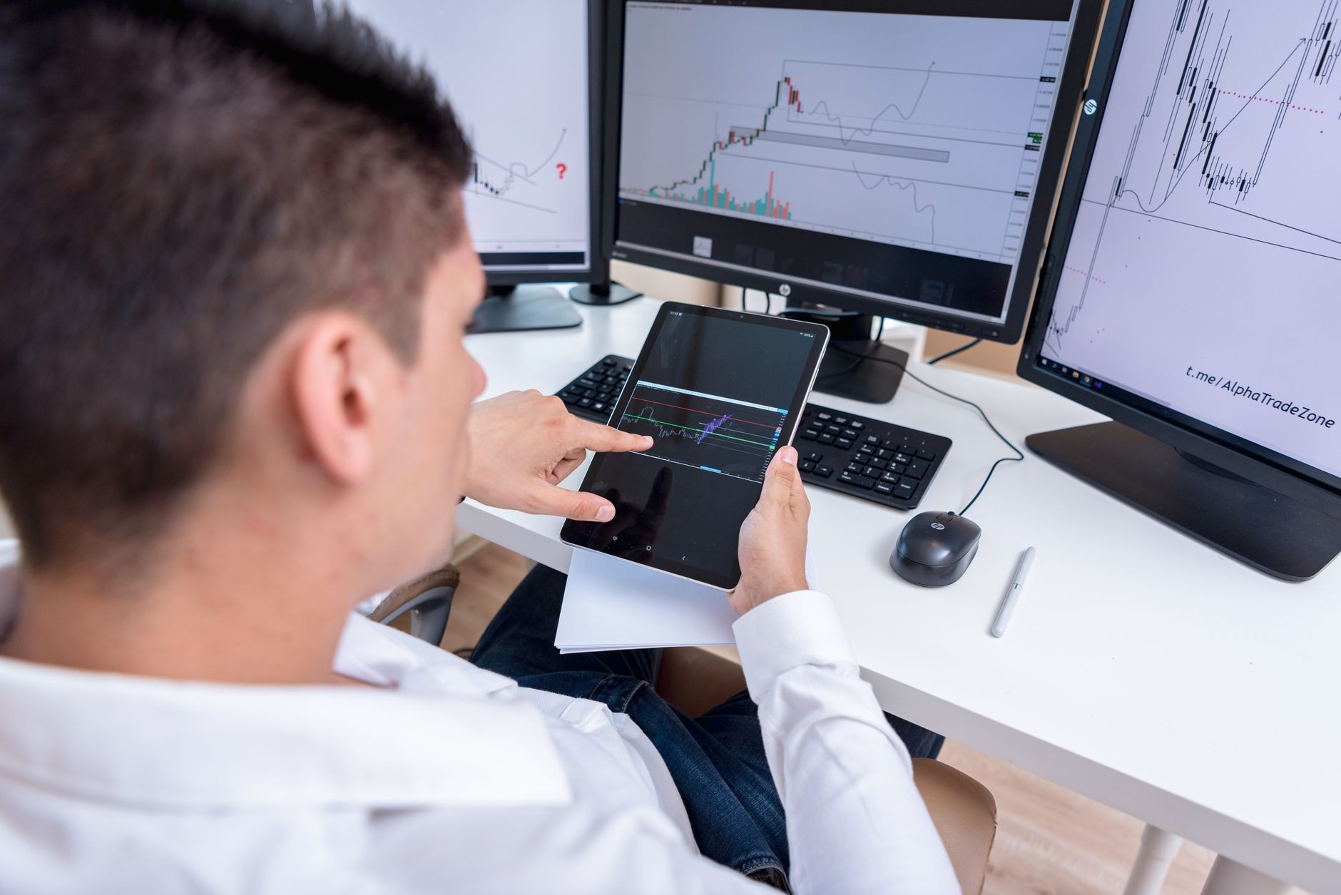 foreign investor selling