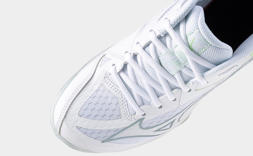 미즈노 썬더 블레이드 Z 착용 후기 (25% 할인 구매 팁까지!)