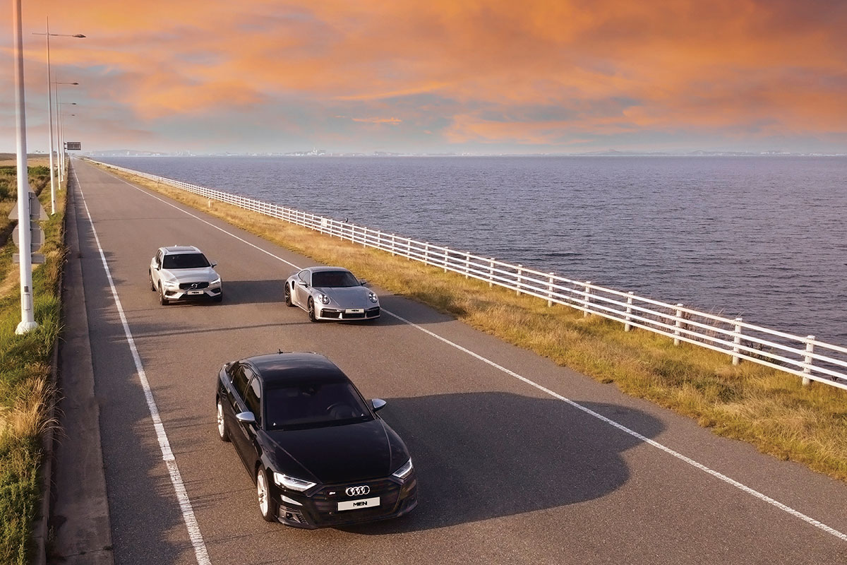 드라이브 하는 차