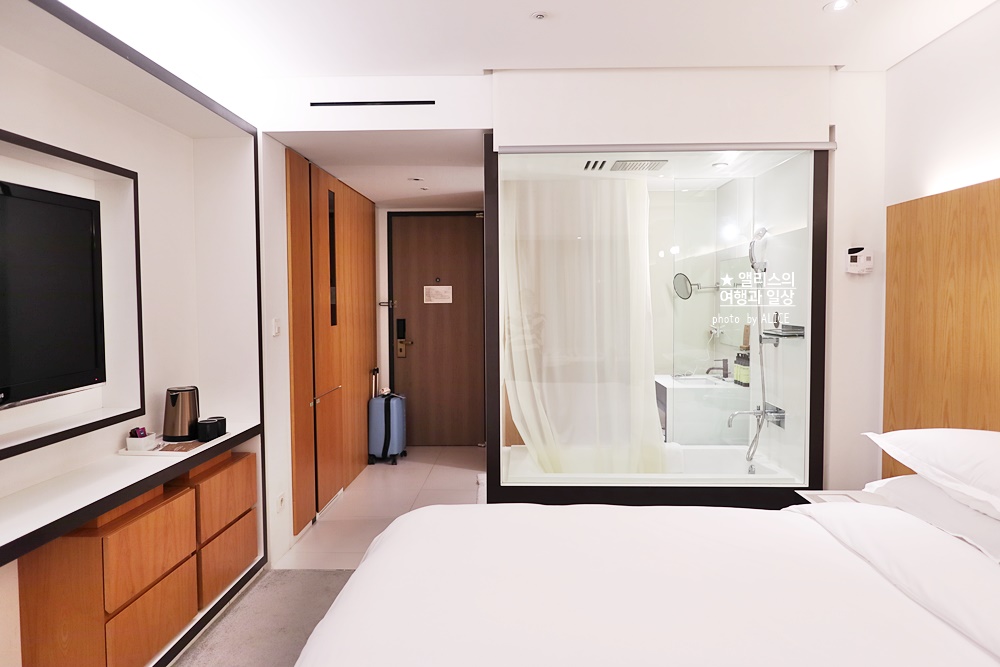 그랜드 워커힐 14만원 비스타 워커힐 비비드아워 포함 259,000원 프로모션 (~02.01) kkday 할인쿠폰