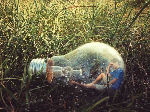 고립감과 외로움: 우리는 왜 혼자 있는 것이 점점 힘들어질까?