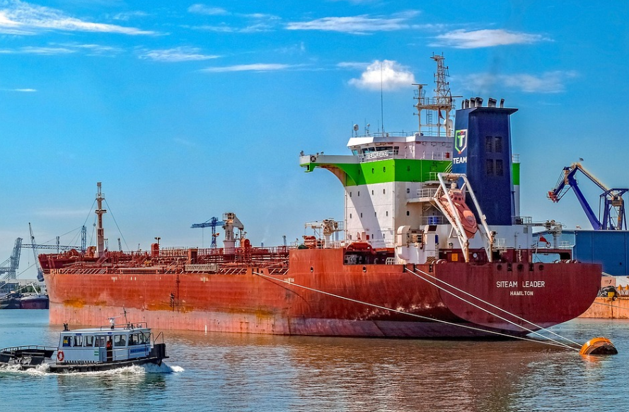 방치된 항구,선박을 해양 문화공간으로 탈바꿈