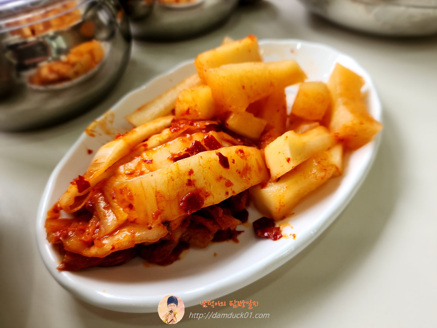 봉황칼국수 반찬