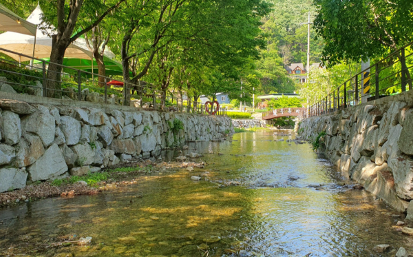 주록리 계곡