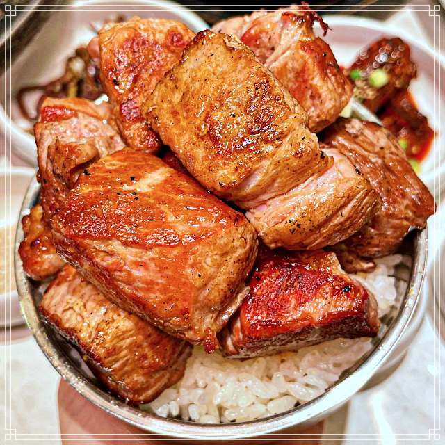 서대문 연희동 맛집 19일 숙성 삼천번 칼질 꽃삼겹