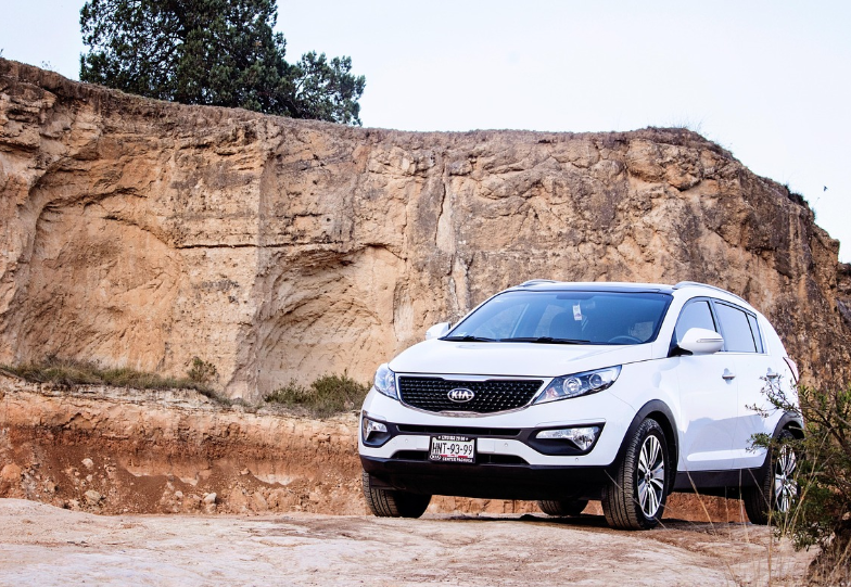 기아 자동차 중고차 사진