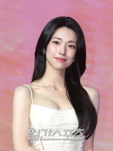 하영 나이 프로필｜키&middot;학력&middot;고향&middot;출연 드라마&middot;증조부 안상호 친일 논란&middot;사과문&middot;중증외상센터 하차