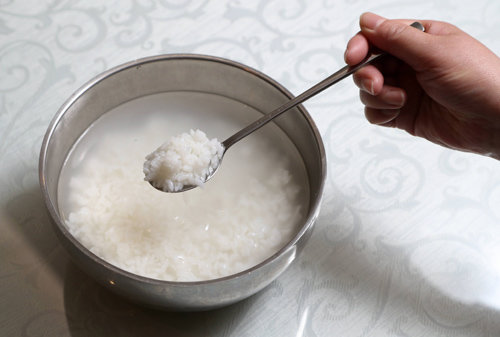 다이어트의 잘못된 습관, 물에 밥 말아먹기