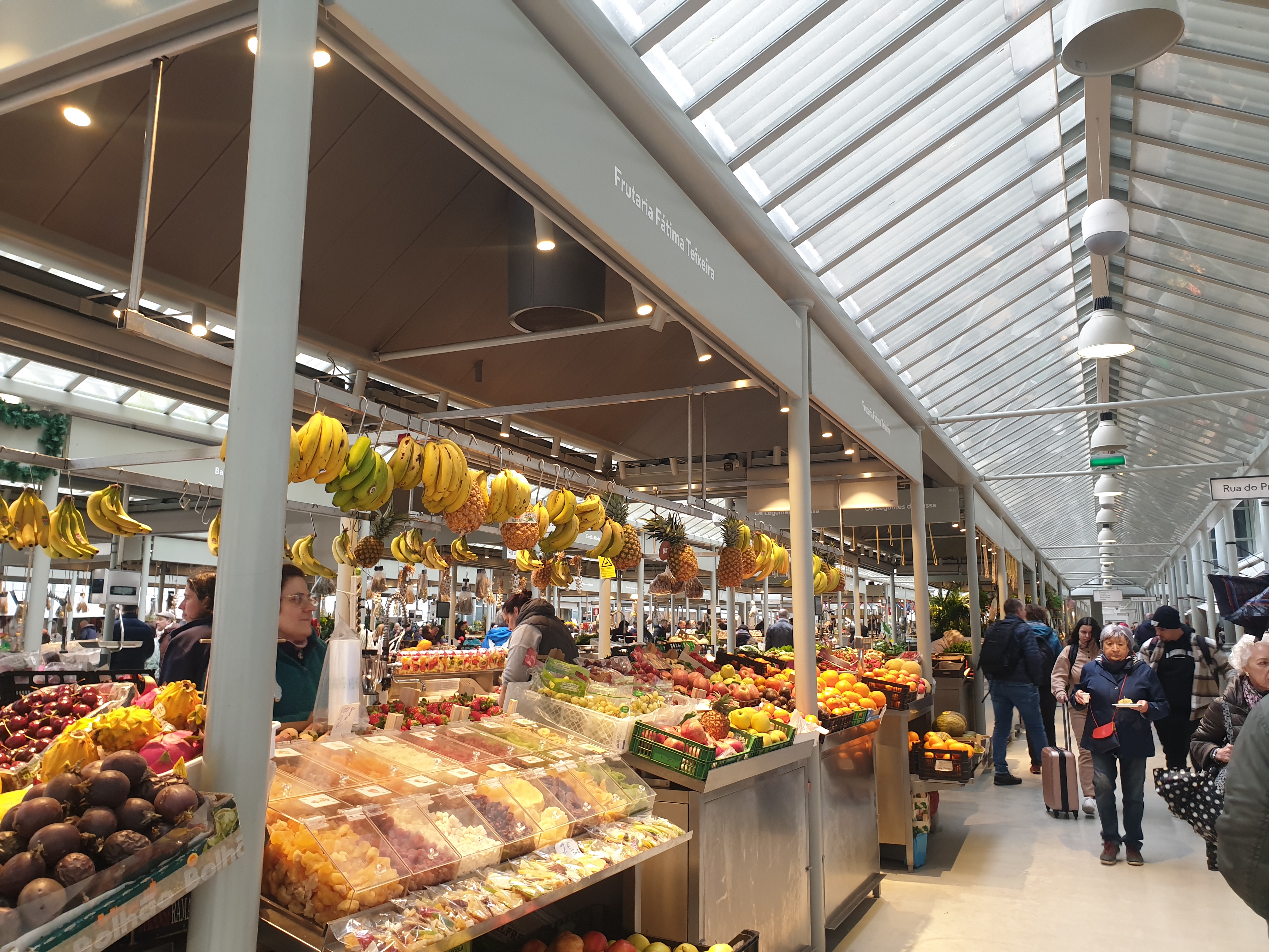 볼랑시장 과일가게