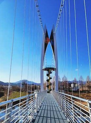 경기도 가평군 가평읍 자라섬 출렁다리