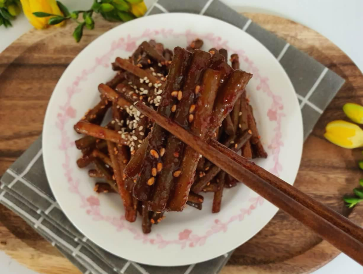 마늘쫑 짱아찌 무침사진